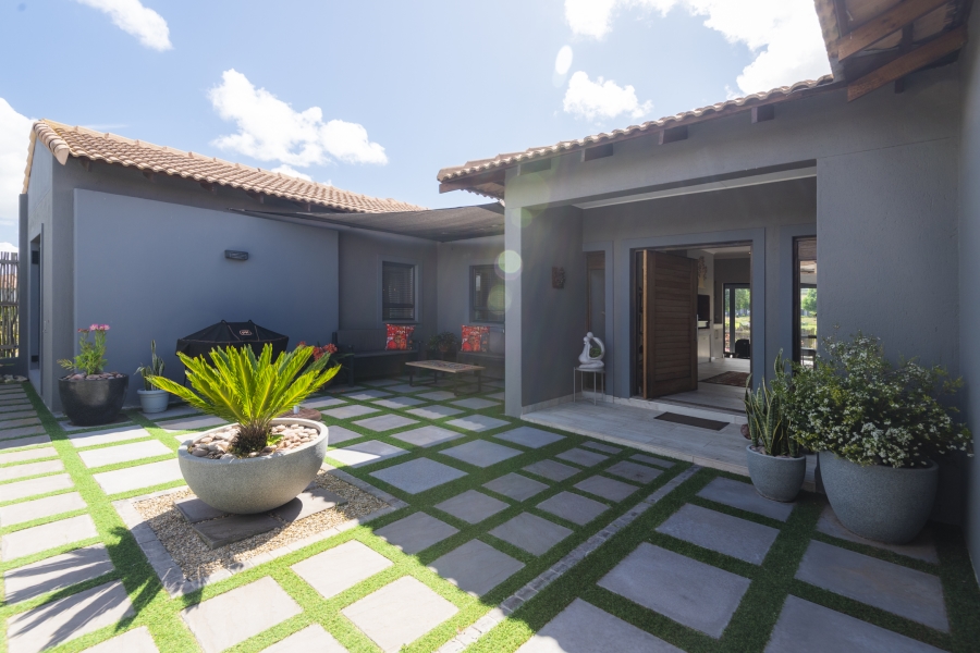 3 Bedroom Property for Sale in Langebaan Country Estate Western Cape